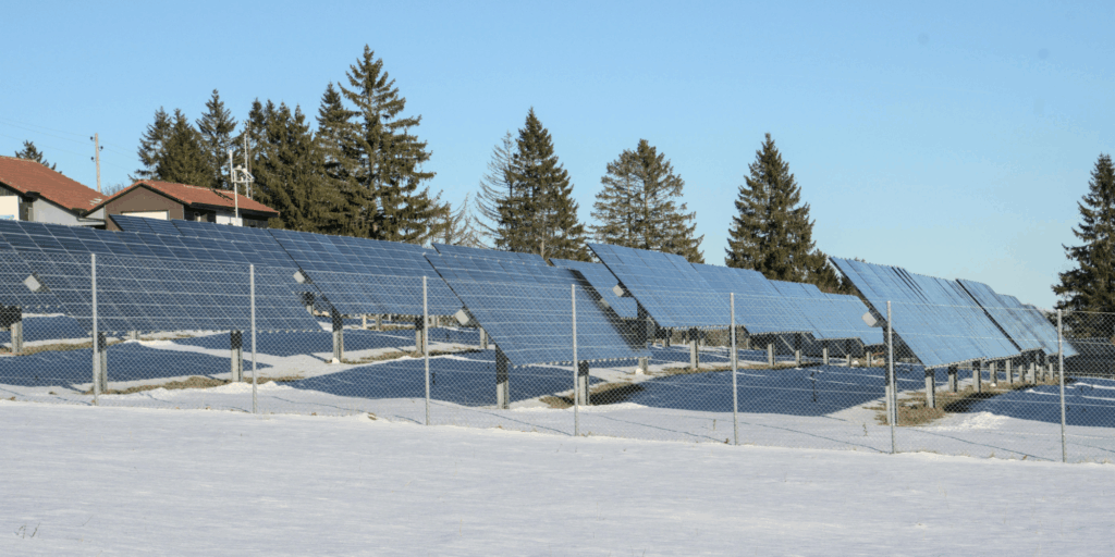 太陽光パネルの架台