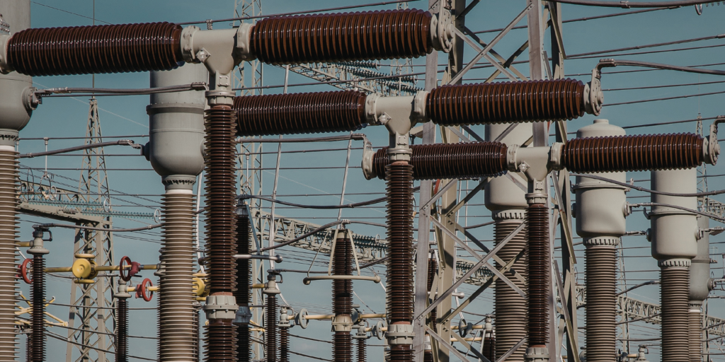 アスベスト調査における「特定工作物」とは？工作物の定義と報告義務を徹底解説